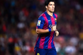 游泳项目虽人数少但技术细节不断完善，游泳需求