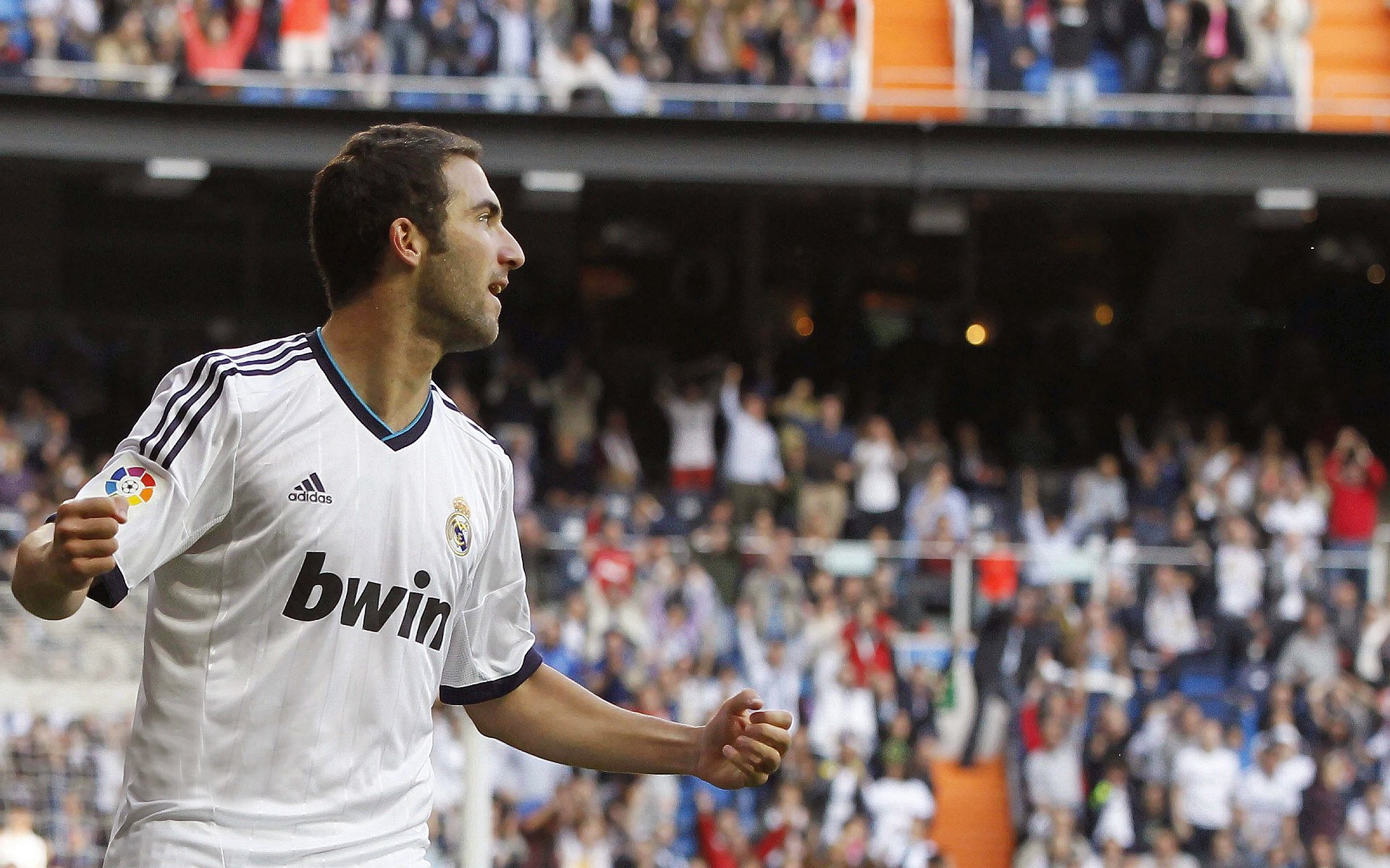 英超冠军争夺:惊心动魄的最后决战,英超 冠军